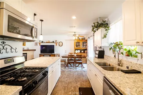 Kitchen - 8197 Sherborn Ave, Hesperia, CA 92345 photo 2 of 2