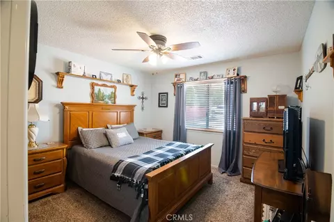 Bedroom - 8197 Sherborn Ave, Hesperia, CA 92345 photo 2 of 2