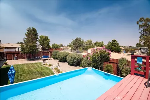 Exterior - 8197 Sherborn Ave, Hesperia, CA 92345 photo 2 of 11