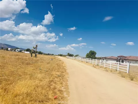 0 Valle Vis, Phelan, CA 92329