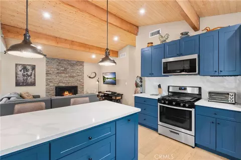 Kitchen - 5888 Willow, Wrightwood, CA 92397 photo 1 of 4