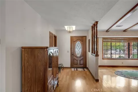 Entry Way - 7040 Kenyon, Hesperia, CA 92345 photo 1 of 3