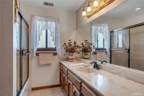 Bath - 7040 Kenyon, Hesperia, CA 92345 photo 2 of 2