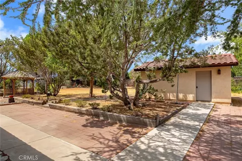 Exterior - 7040 Kenyon, Hesperia, CA 92345 photo 2 of 6