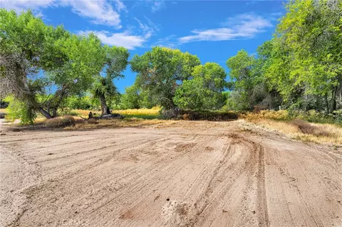 Other - 14942 Riverside Dr, Apple Valley, CA 92307 photo 19 of 21