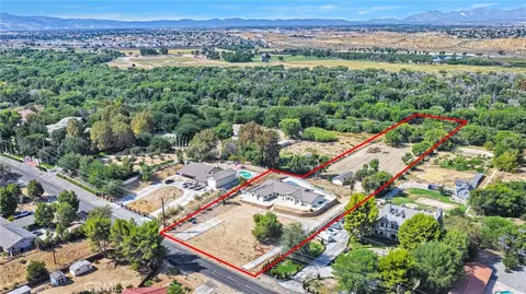 View/Area - 14942 Riverside Dr, Apple Valley, CA 92307 photo 1 of 11