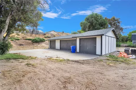 Other - 14942 Riverside Dr, Apple Valley, CA 92307 photo 18 of 21