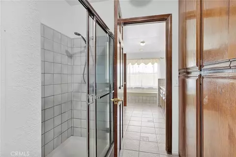 Entry Way - 14942 Riverside Dr, Apple Valley, CA 92307 photo 3 of 3
