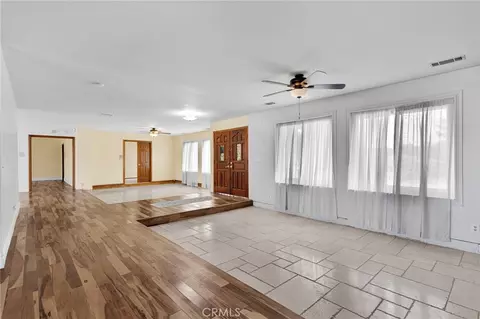 Living - 14942 Riverside Dr, Apple Valley, CA 92307 photo 1 of 15