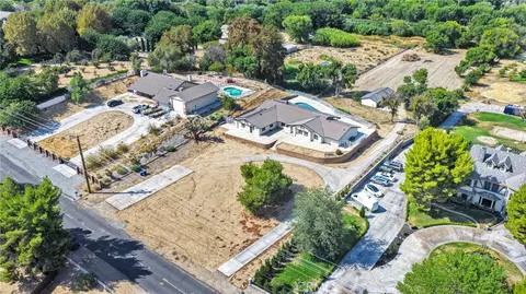 View/Area - 14942 Riverside Dr, Apple Valley, CA 92307 photo 4 of 11