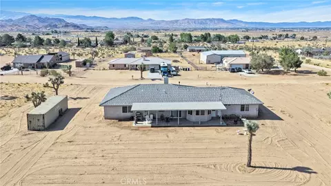 View/Area - 23520 Pala, Apple Valley, CA 92307 photo 2 of 8