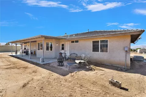 Exterior - 23520 Pala, Apple Valley, CA 92307 photo 5 of 7