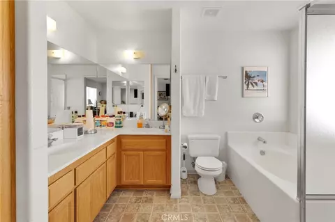 Bath - 23520 Pala, Apple Valley, CA 92307 photo 1 of 5