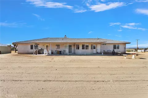 Exterior - 23520 Pala, Apple Valley, CA 92307 photo 6 of 7