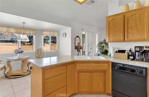 Kitchen - 23520 Pala, Apple Valley, CA 92307 photo 3 of 3