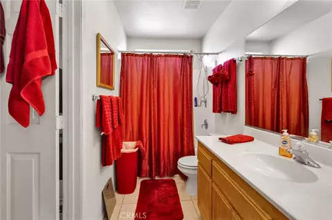 Bath - 23520 Pala, Apple Valley, CA 92307 photo 5 of 5