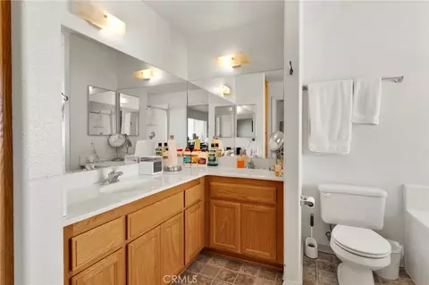 Bath - 23520 Pala, Apple Valley, CA 92307 photo 3 of 5