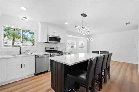 Kitchen - 4626 Sundown, Phelan, CA 92371 photo 1 of 2