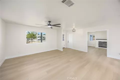 Living - 17405 Adobe, Hesperia, CA 92345 photo 4 of 9