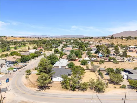 View/Area - 17405 Adobe, Hesperia, CA 92345 photo 7 of 9