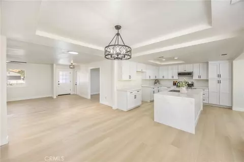Living - 17405 Adobe, Hesperia, CA 92345 photo 9 of 9