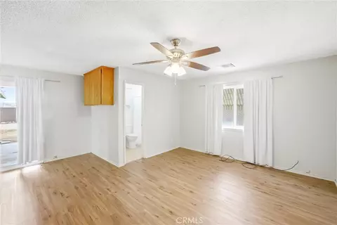 Living - 36702 Bel Air, Barstow, CA 92311 photo 5 of 5