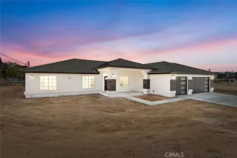 17723 Sycamore St, Hesperia, CA 92345