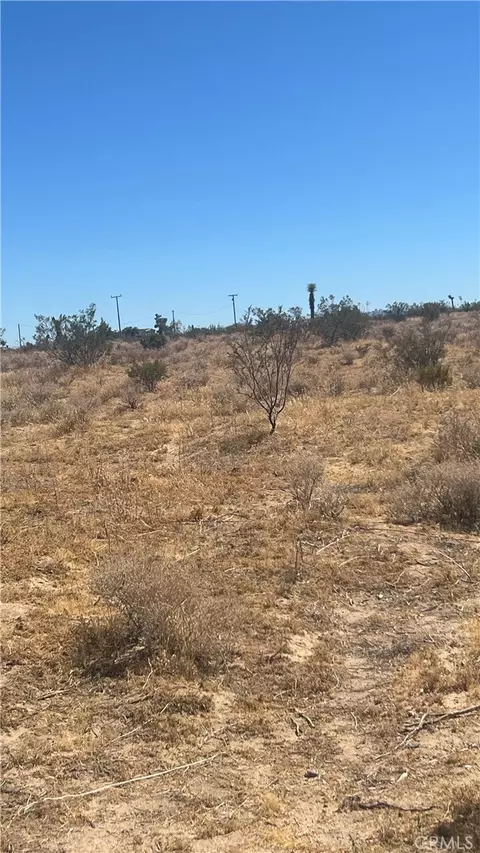 0 Ca-18, Phelan, CA 92371 photo 3