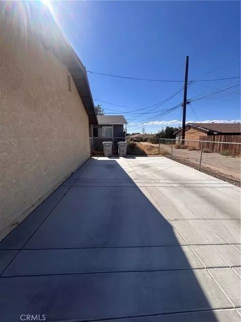 Other - 16458 Spruce, Hesperia, CA 92345 photo 18 of 19
