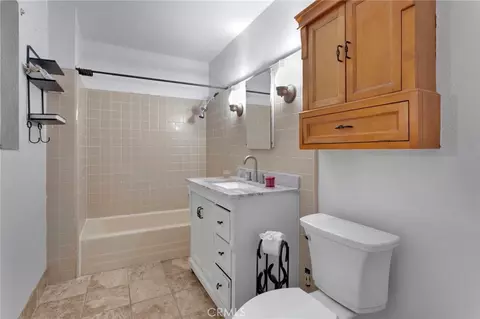 Bath - 24716 Mcroberts, Apple Valley, CA 92307 photo 1 of 1