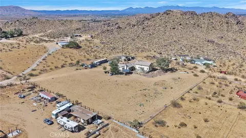 View/Area - 24716 Mcroberts, Apple Valley, CA 92307 photo 5 of 7