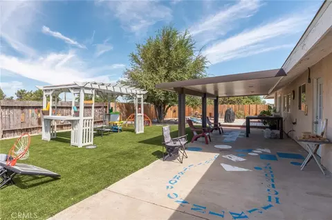 Exterior - 9172 Jacaranda, Hesperia, CA 92345 photo 6 of 10