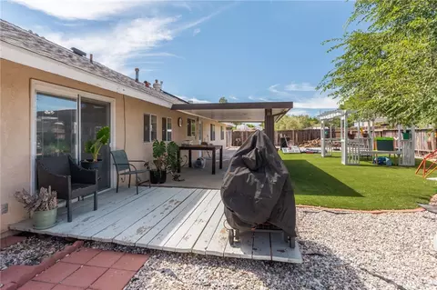 Exterior - 9172 Jacaranda, Hesperia, CA 92345 photo 9 of 10