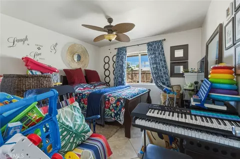 Bedroom - 9172 Jacaranda, Hesperia, CA 92345 photo 2 of 3