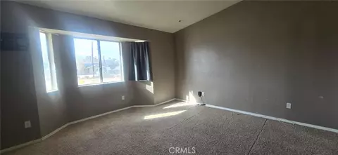 Living - 31186 Stanley, Lucerne Valley, CA 92356 photo 6 of 6