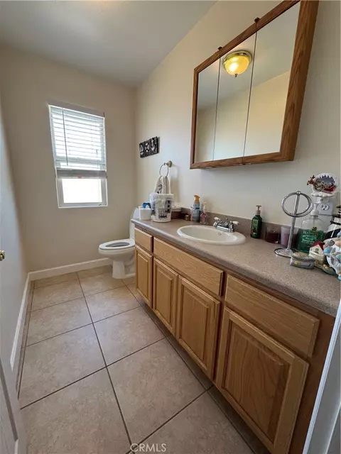 Bath - 10575 Estrella, Apple Valley, CA 92308 photo 4 of 4