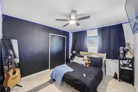 Bedroom - 19185 Shoshonee, Apple Valley, CA 92307 photo 3 of 4