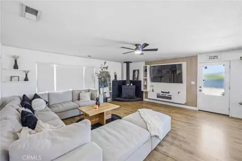 Living - 19185 Shoshonee, Apple Valley, CA 92307 photo 1 of 1