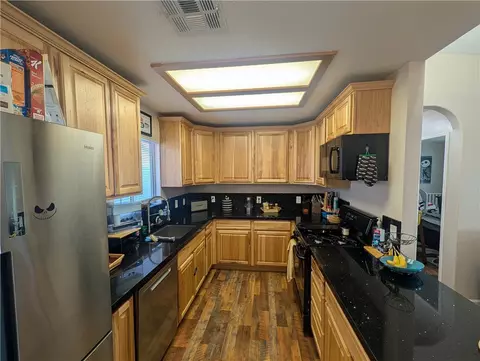 Kitchen - 16410 Smoke Tree, Hesperia, CA 92345 photo 1 of 3