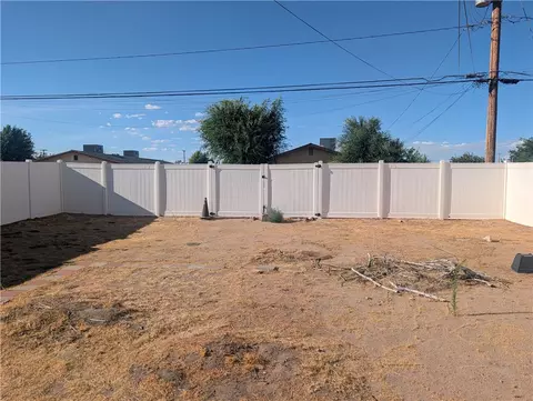 Exterior - 16410 Smoke Tree, Hesperia, CA 92345 photo 13 of 15