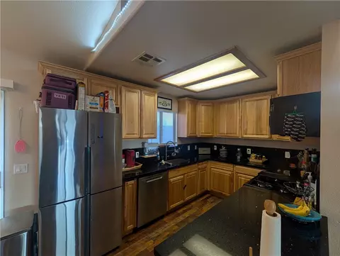 Kitchen - 16410 Smoke Tree, Hesperia, CA 92345 photo 2 of 3