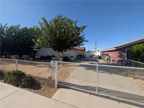 Exterior - 16410 Smoke Tree, Hesperia, CA 92345 photo 9 of 15