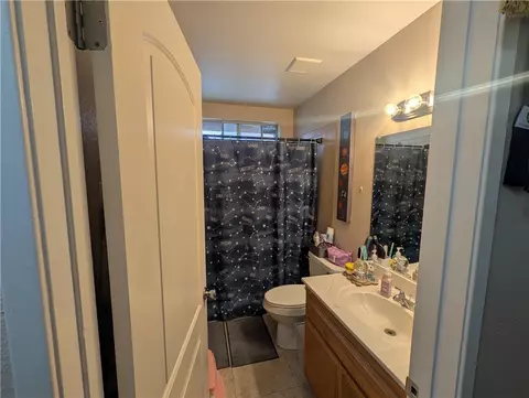 Bath - 16410 Smoke Tree, Hesperia, CA 92345 photo 2 of 3