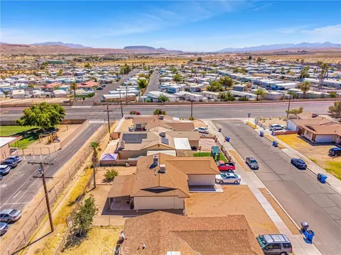 View/Area - 1933 Forane, Barstow, CA 92311 photo 3 of 9