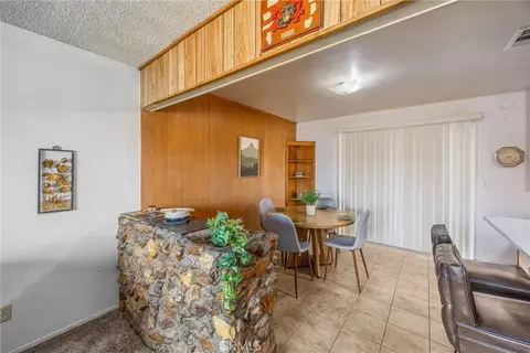 Dining - 1933 Forane, Barstow, CA 92311 photo 1 of 3