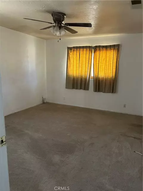 Bedroom - 17035 Deodar, Hesperia, CA 92345 photo 1 of 3