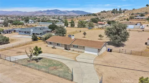 View/Area - 9515 Yucca St, Apple Valley, CA 92308 photo 10 of 10