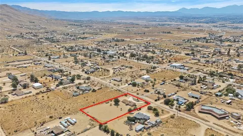 View/Area - 9515 Yucca St, Apple Valley, CA 92308 photo 7 of 10