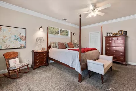 Bedroom - 2473 Interlaken Ct, Wrightwood, CA 92397 photo 1 of 11