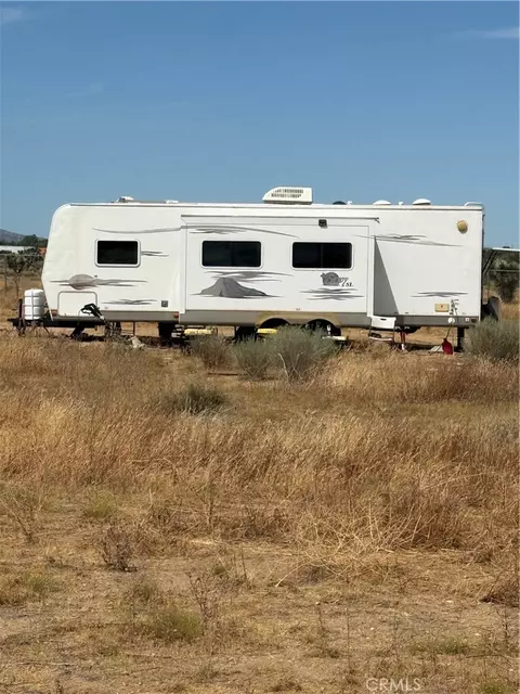 9934 Lager, Phelan, CA 92371 photo 2
